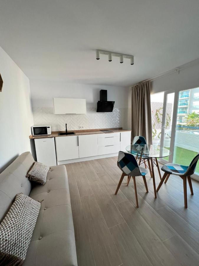Apartamentos Buganvilla Roquetas De Mar Exterior photo